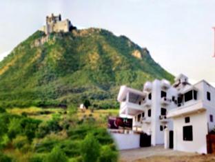 Hotel Devi Palace Udajpur Zewnętrze zdjęcie